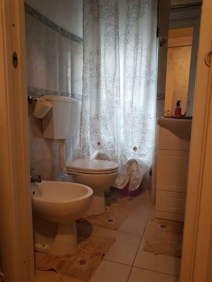 Anna House Apartment Turin Bagian luar foto